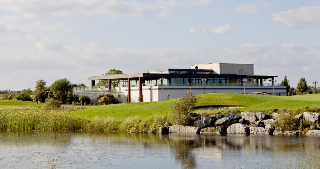 Moyvalley Hotel & Golf Resort Eksteriør billede