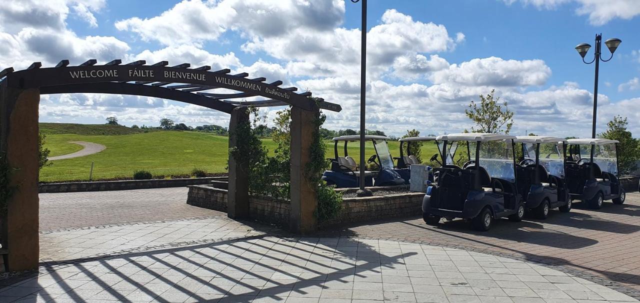 Moyvalley Hotel & Golf Resort Eksteriør billede