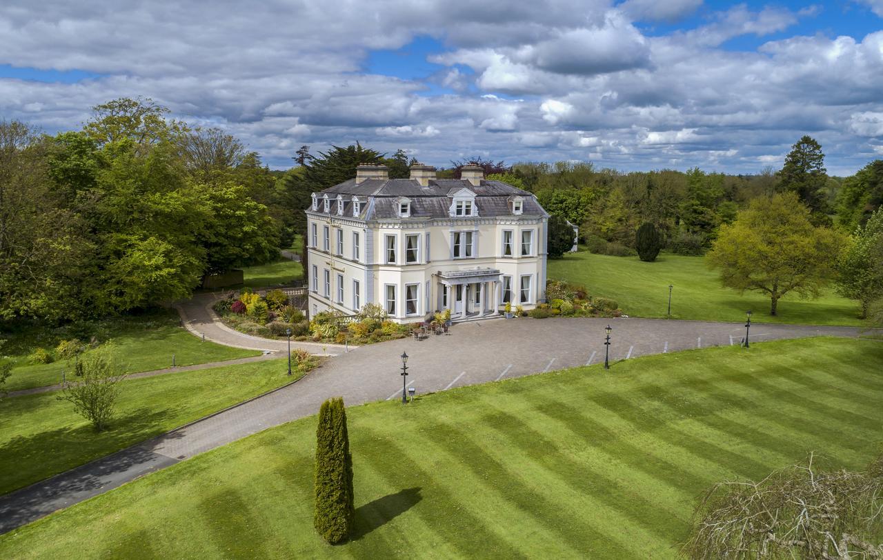 Moyvalley Hotel & Golf Resort Eksteriør billede