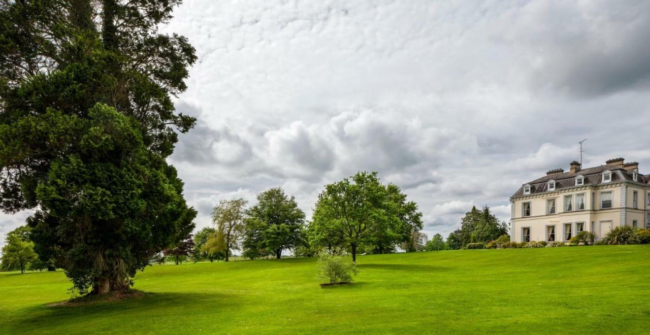 Moyvalley Hotel & Golf Resort Eksteriør billede